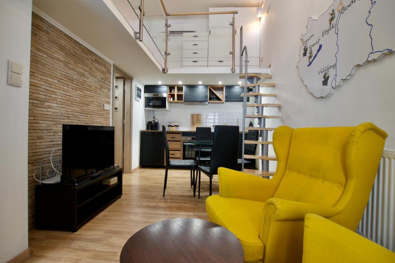 Standard Apartment By Hi5- Rose Street'S Home Budapest Exterior photo